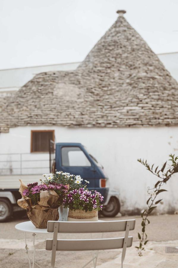 I Trulli Di Dioniso - Incipit Villa Alberobello Exterior photo